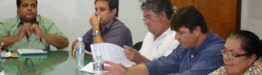 SINDICATO DOS SERVIDORES DE GUAÍRA SE REÚNE COM VEREADORES PARA QUE AS PROMESSAS DO PREFEITO SEJAM CUMPRIDAS